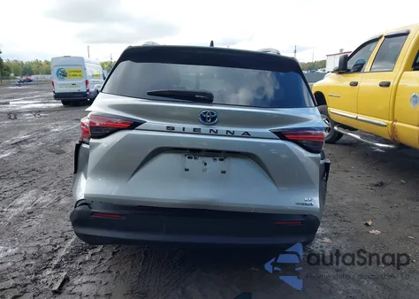 2021 Toyota Sienna Le from USA, damaged, VIN 5TDKRKEC6MS072174